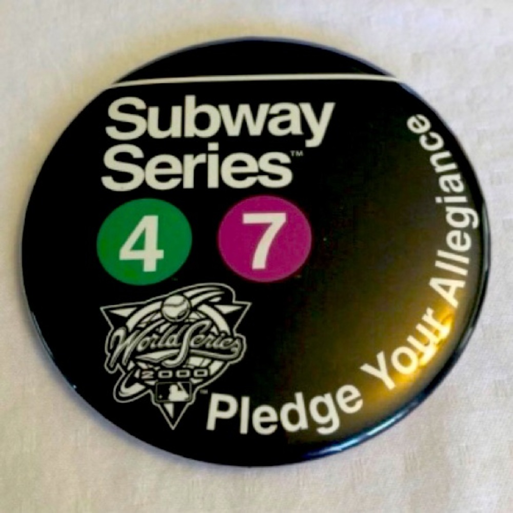 Subway Series New York City Mets Yankees 2000 Subway Series Commemorative pin.